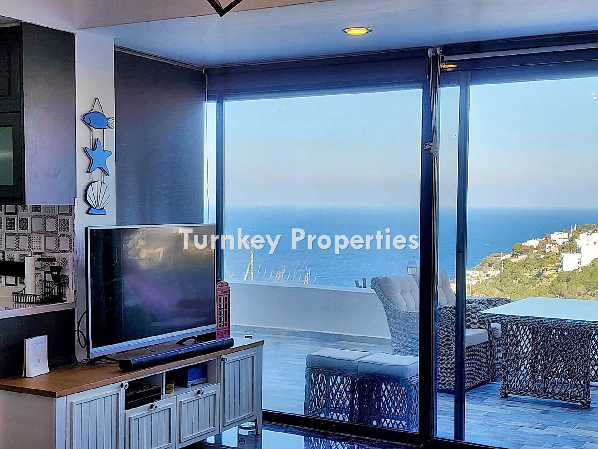 Yalıkavak Satılık Villa Modern Deniz Manzaralı Site İçinde